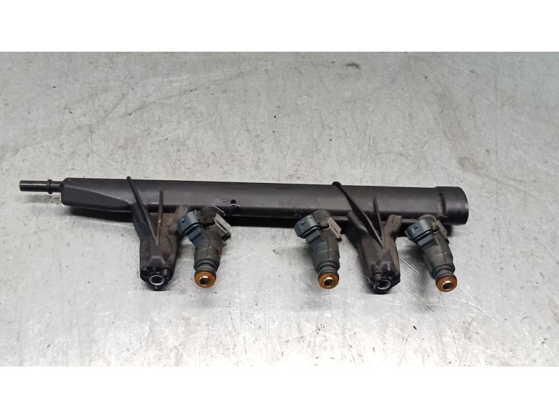 Recambio de rampa inyectora para citroën c3 ii (sc_) 1.0 vti 68 referencia OEM IAM   09