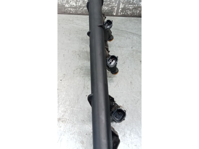 Recambio de rampa inyectora para citroën c3 ii (sc_) 1.0 vti 68 referencia OEM IAM   09