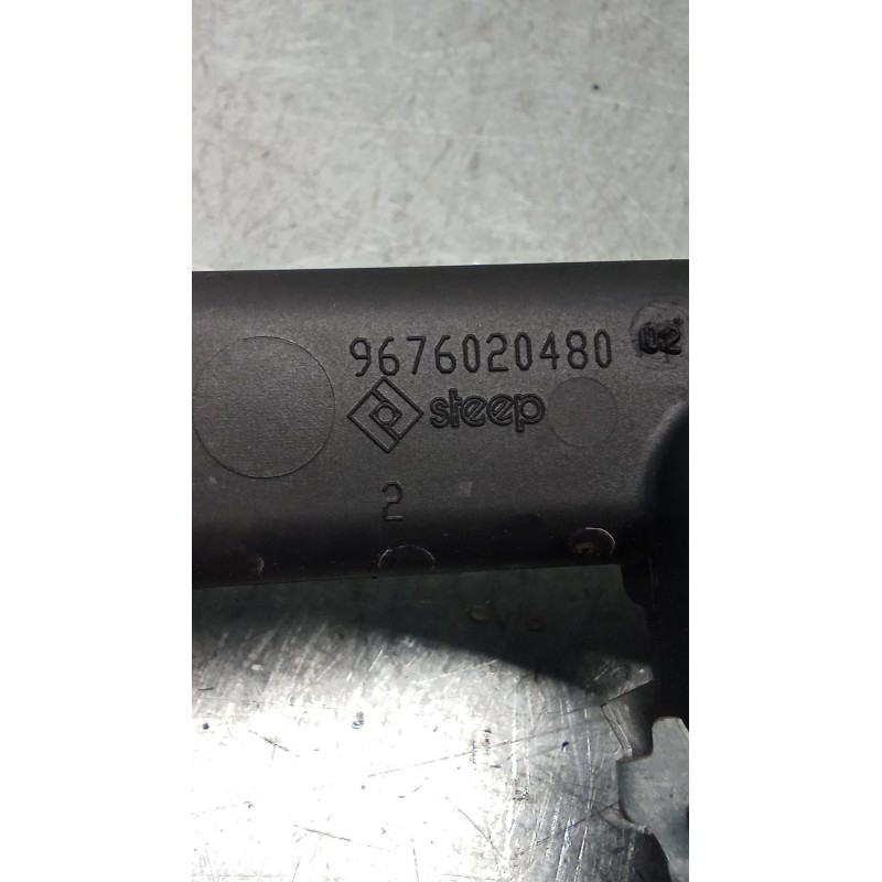 Recambio de rampa inyectora para citroën c3 ii (sc_) 1.0 vti 68 referencia OEM IAM   09