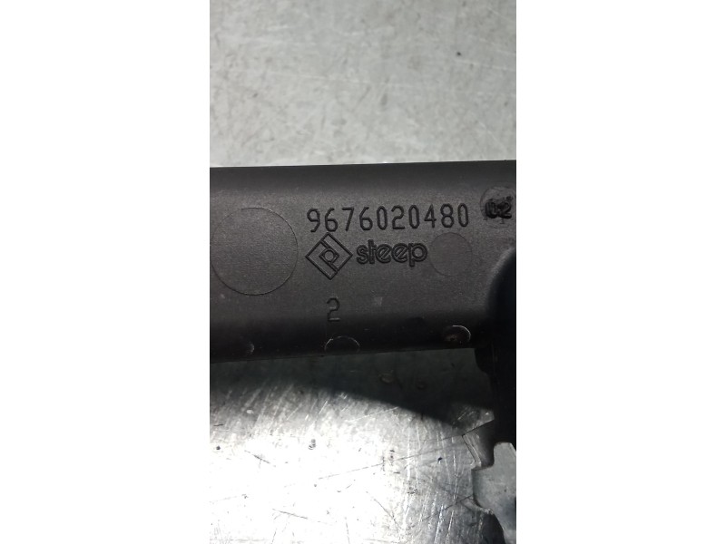 Recambio de rampa inyectora para citroën c3 ii (sc_) 1.0 vti 68 referencia OEM IAM   09