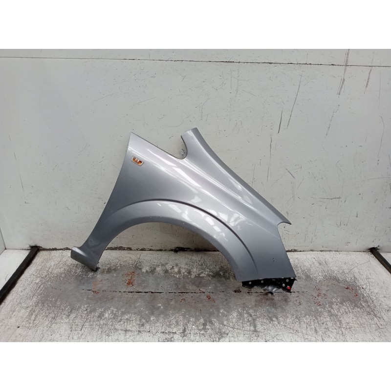 Recambio de aleta delantera derecha para opel zafira / zafira family b (a05) 1.9 cdti (m75) referencia OEM IAM   