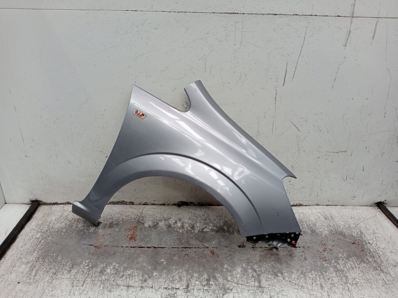 Recambio de aleta delantera derecha para opel zafira / zafira family b (a05) 1.9 cdti (m75) referencia OEM IAM   
