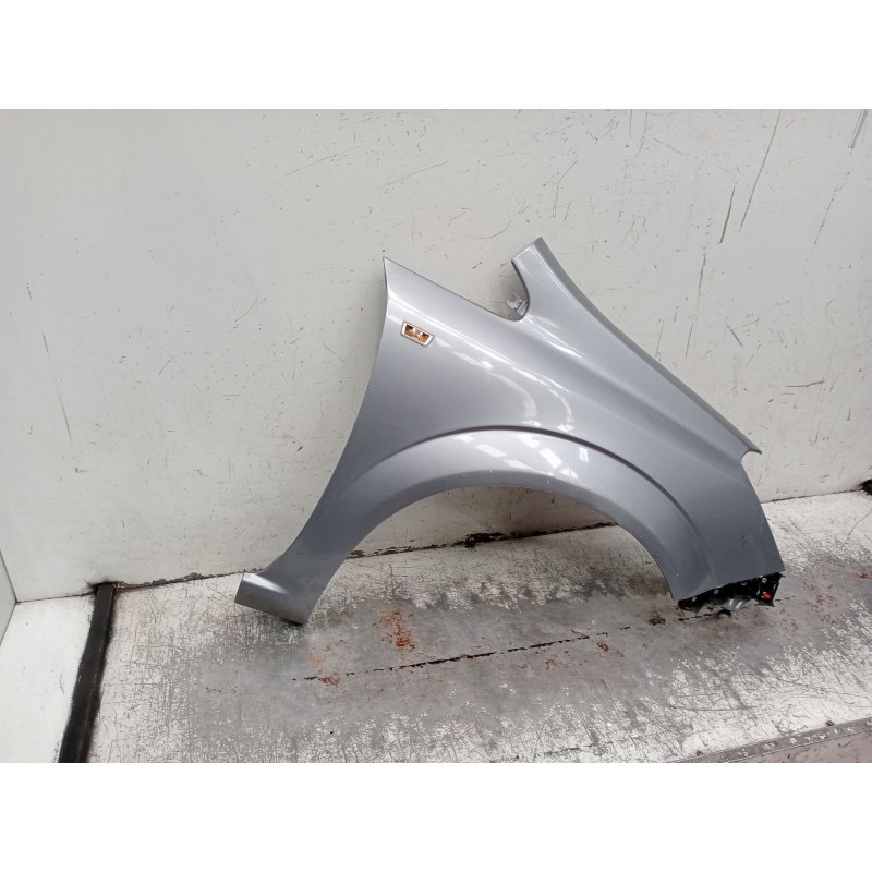 Recambio de aleta delantera derecha para opel zafira / zafira family b (a05) 1.9 cdti (m75) referencia OEM IAM   