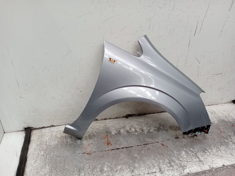 Recambio de aleta delantera derecha para opel zafira / zafira family b (a05) 1.9 cdti (m75) referencia OEM IAM   