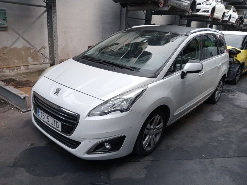peugeot 5008 (0u_, 0e_) del año 2016