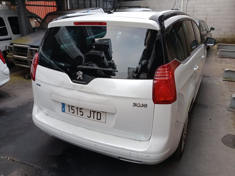 peugeot 5008 (0u_, 0e_) del año 2016