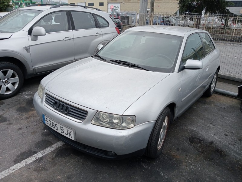 audi a3 (8l1) del año 2001