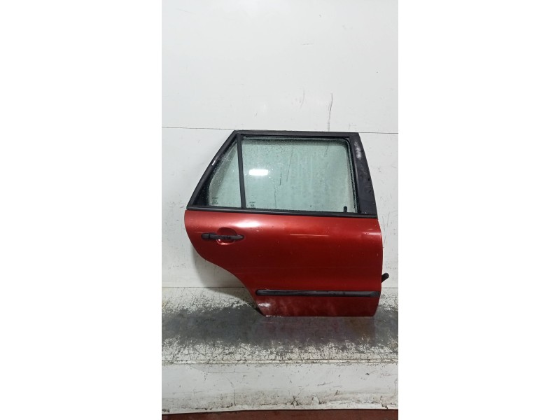 Recambio de puerta trasera derecha para fiat marea weekend (185) 1.9 jtd 110 st. moritz (i) referencia OEM IAM   5P