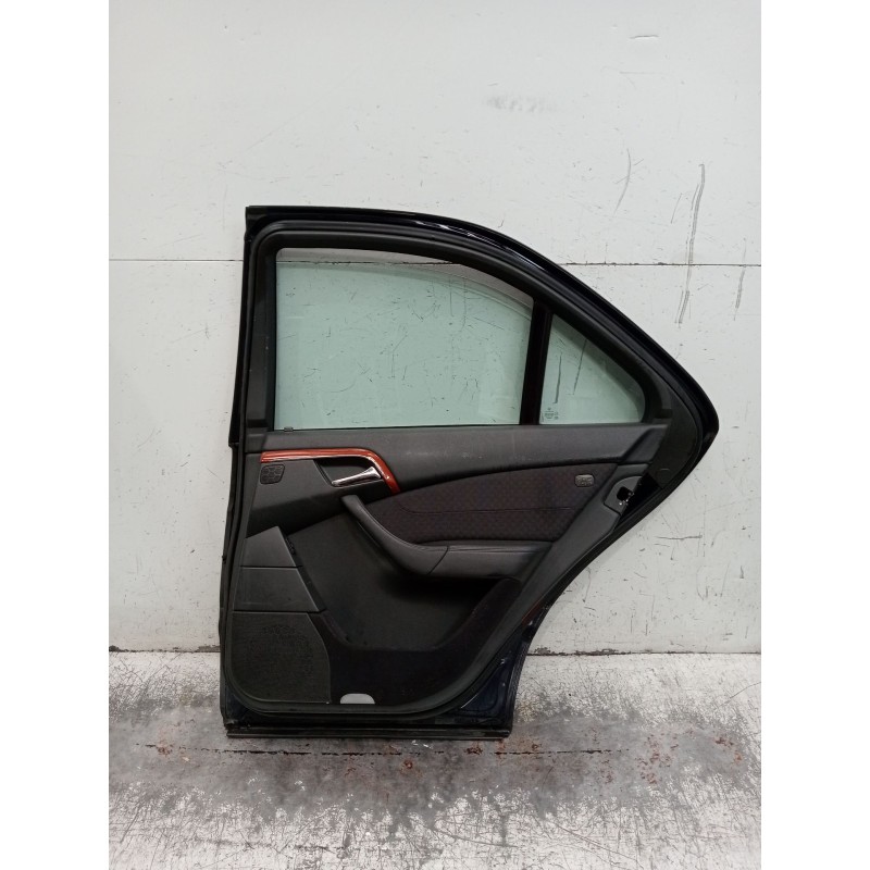 Recambio de puerta trasera derecha para mercedes-benz clase s (w220, v220) s 320 cdi (220.025, 220.125) referencia OEM IAM  2P 