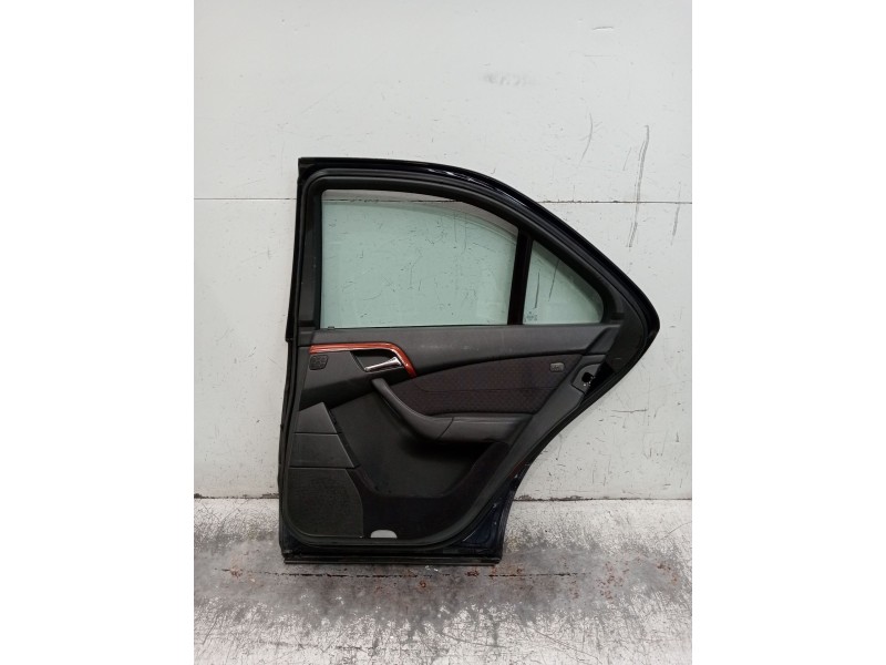 Recambio de puerta trasera derecha para mercedes-benz clase s (w220, v220) s 320 cdi (220.025, 220.125) referencia OEM IAM  2P 