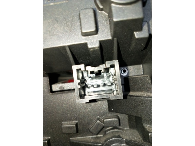 Recambio de piloto trasero izquierdo para rover 45 i hatchback (rt) 1.6 referencia OEM IAM   2000