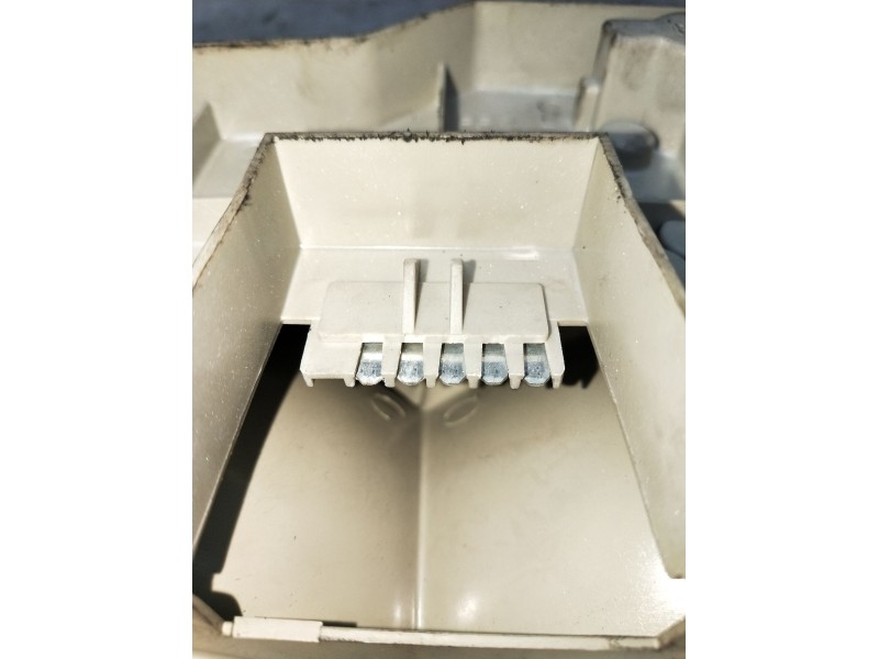Recambio de piloto trasero izquierdo para opel ascona c (j82) 2.0 i cat (f11, m11, f68, m68) referencia OEM IAM   1986
