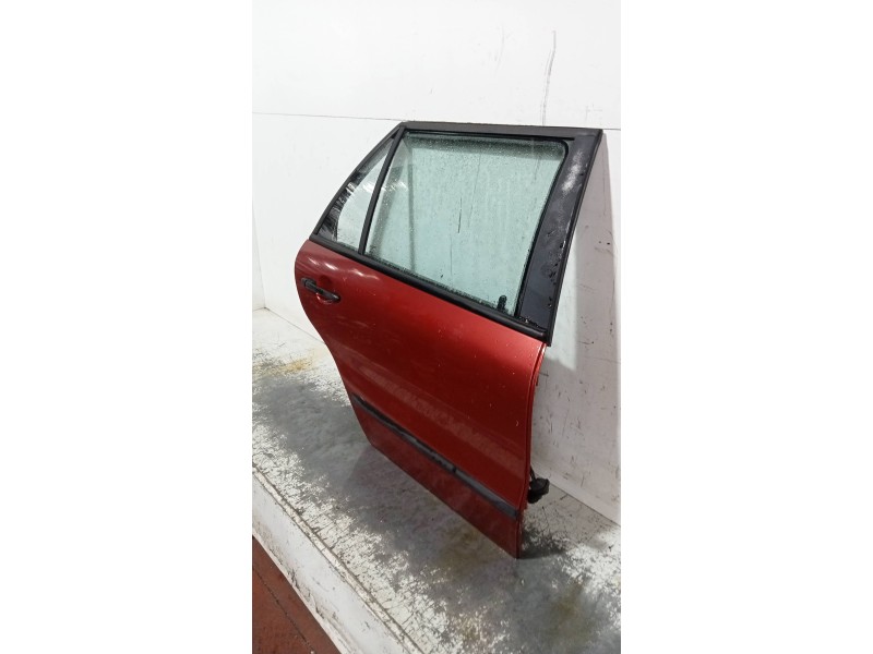 Recambio de puerta trasera derecha para fiat marea weekend (185) 1.9 jtd 110 st. moritz (i) referencia OEM IAM   5P