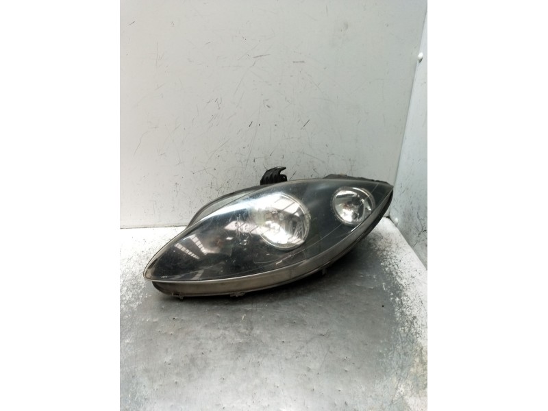 Recambio de faro derecho para seat altea (5p1) 1.9 tdi referencia OEM IAM 5P1941005D 89315791 2004