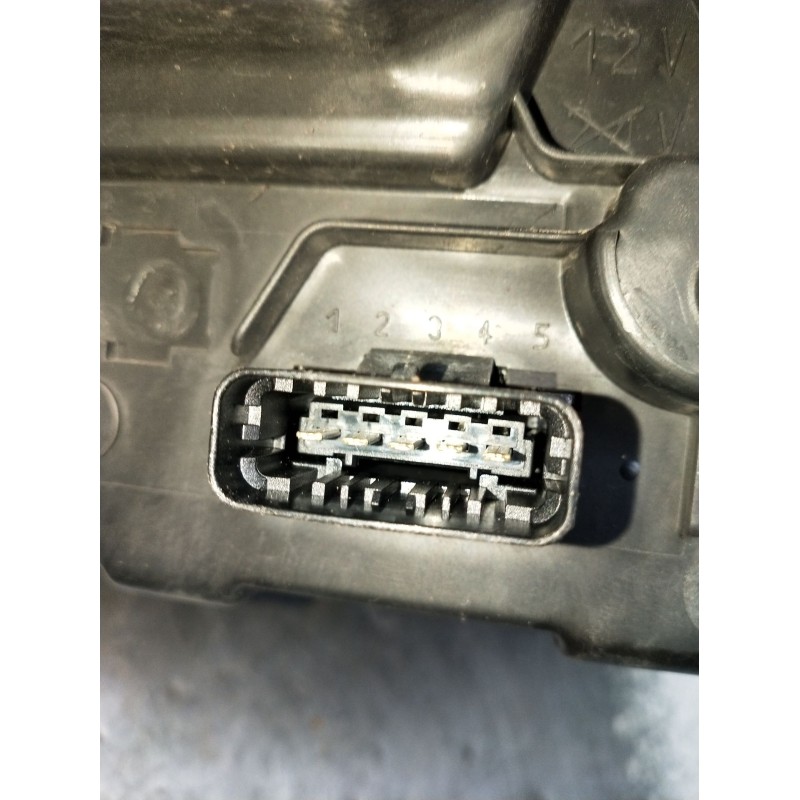 Recambio de faro izquierdo para renault clio iii (br0/1, cr0/1) 1.2 16v (br02, br0j, br11, cr02, cr0j, cr11) referencia OEM IAM 