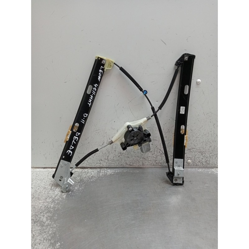 Recambio de elevalunas delantero derecho para seat leon (kl1, klg) 1.5 tsi referencia OEM IAM 5Q0959802C 5P. 5FA837462D 01308220