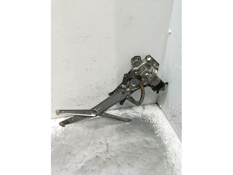 Recambio de elevalunas delantero derecho para opel ascona c (j82) 2.0 i cat (f11, m11, f68, m68) referencia OEM IAM  4P 1986