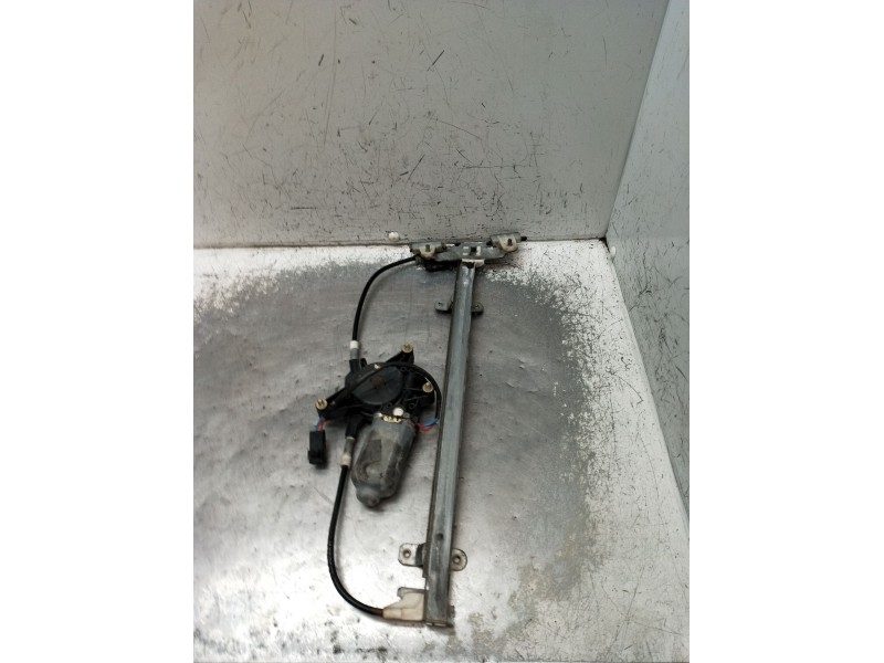 Recambio de elevalunas delantero izquierdo para nissan primera (p10) 1.6 referencia OEM IAM  4P 