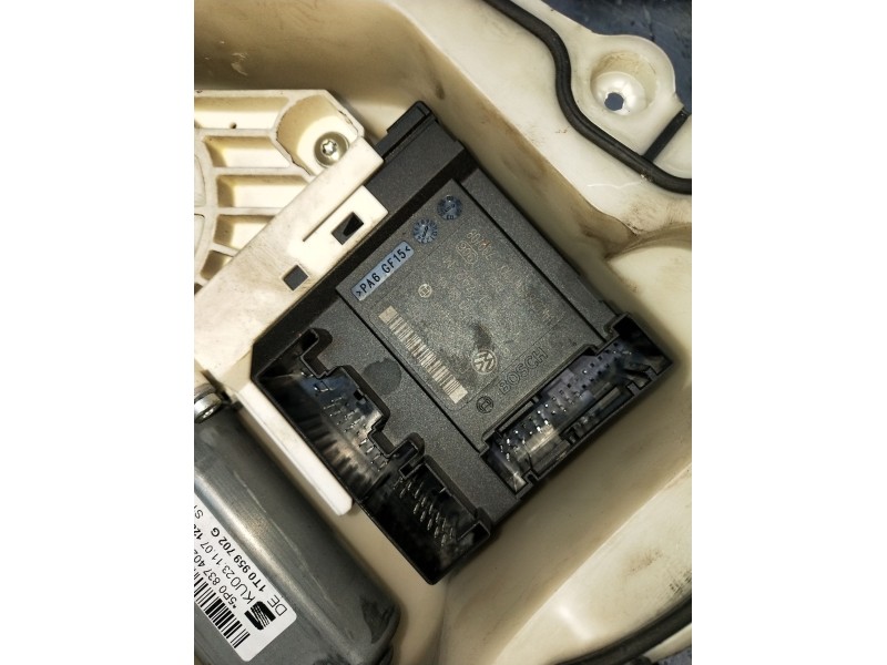 Recambio de elevalunas delantero derecho para seat altea (5p1) 1.9 tdi referencia OEM IAM 1K0959792M 5P 2004