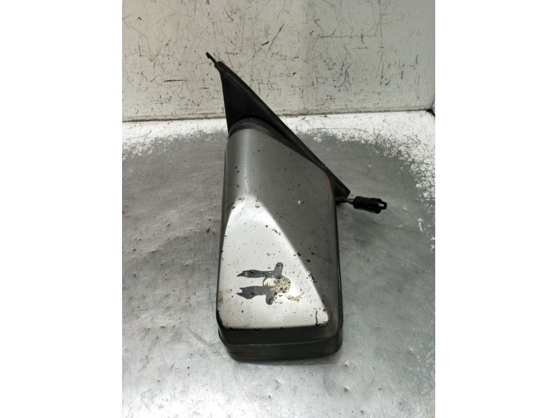 Recambio de retrovisor izquierdo para opel ascona c (j82) 2.0 i cat (f11, m11, f68, m68) referencia OEM IAM  ELÉCTRICO 1986