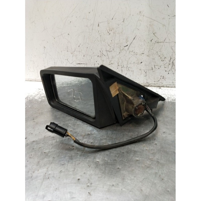 Recambio de retrovisor izquierdo para opel ascona c (j82) 2.0 i cat (f11, m11, f68, m68) referencia OEM IAM  ELÉCTRICO 1986