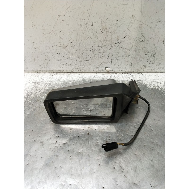 Recambio de retrovisor izquierdo para opel ascona c (j82) 2.0 i cat (f11, m11, f68, m68) referencia OEM IAM  ELÉCTRICO 1986