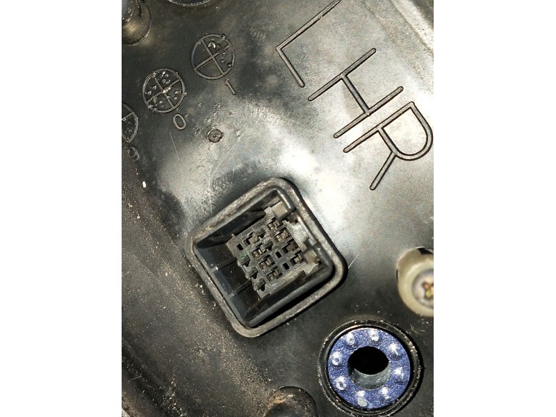 Recambio de retrovisor derecho para hyundai trajet (fo) 2.0 crdi referencia OEM IAM  ELECTRICO 