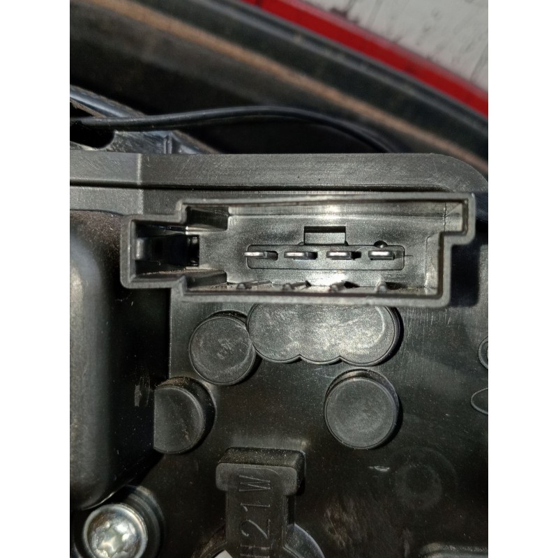 Recambio de piloto trasero derecho interior para ford s-max (ca1) 2.0 tdci cat referencia OEM IAM AM2113A602AF  