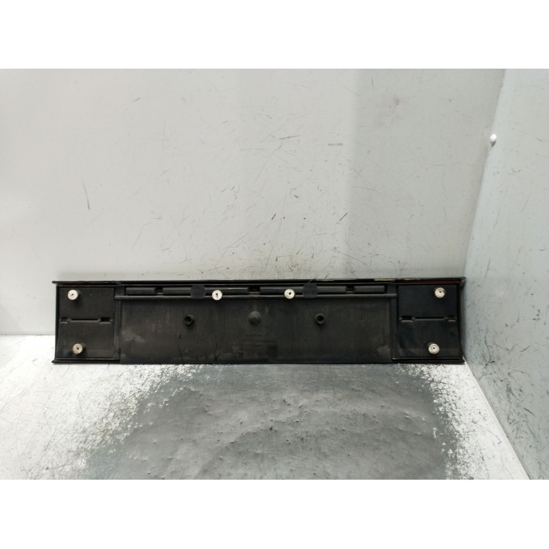 Recambio de portamatriculas para opel ascona c (j82) 2.0 i cat (f11, m11, f68, m68) referencia OEM IAM   1986