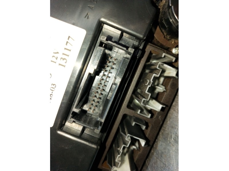 Recambio de mando calefaccion / aire acondicionado para rover 45 i hatchback (rt) 1.6 referencia OEM IAM 460002300 131177 2000