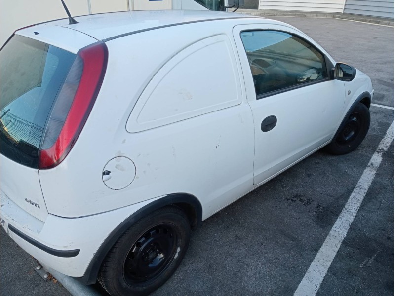 opel corsa c del año 2005