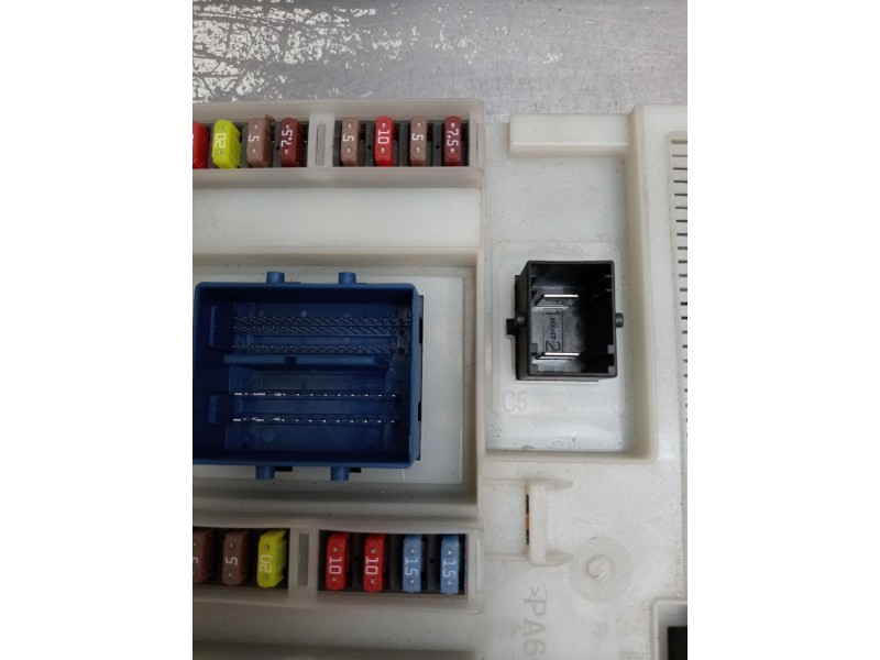 Recambio de caja reles / fusibles para ford s-max (ca1) 2.0 tdci cat referencia OEM IAM BG9T14A073CK 3659AF01125TP 2010