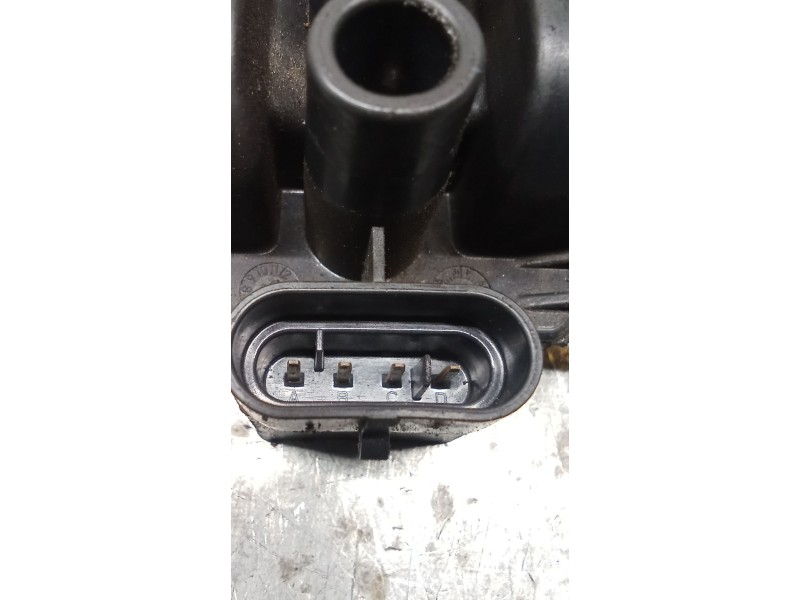 Recambio de bobina encendido para renault clio iii (br0/1, cr0/1) 1.2 16v (br02, br0j, br11, cr02, cr0j, cr11) referencia OEM IA
