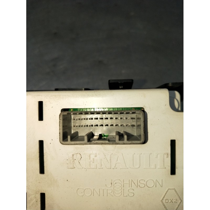 Recambio de pantalla multifuncion para renault koleos i (hy_) 2.0 dci (hy0k) referencia OEM IAM 28091JY20A  2008
