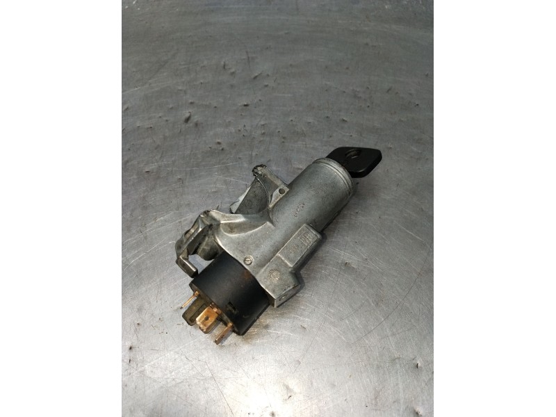 Recambio de conmutador de arranque para opel ascona c (j82) 2.0 i cat (f11, m11, f68, m68) referencia OEM IAM 900692145  1986