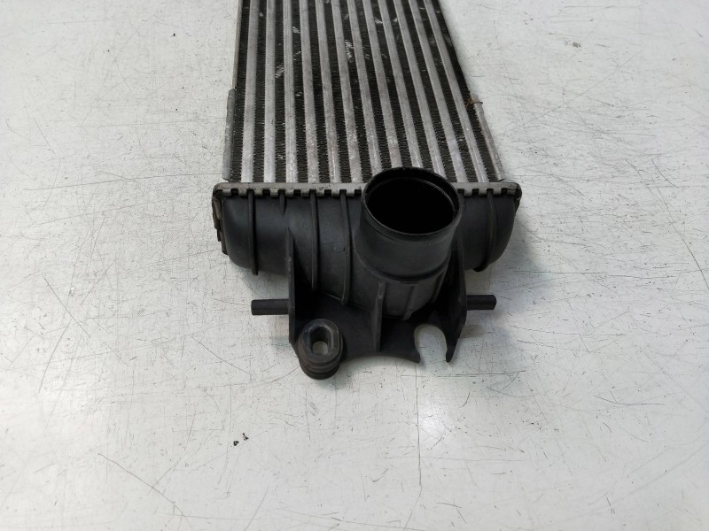Recambio de intercooler para opel vivaro 1.9 cdti cat (f9q-760 / l08) referencia OEM IAM 868926QJ 91166035 