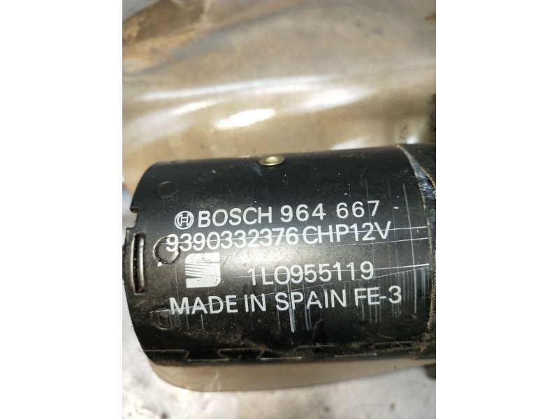 Recambio de motor limpia delantero para seat ibiza ii (6k1) 1.4 i referencia OEM IAM 964667 1L0955119 1993