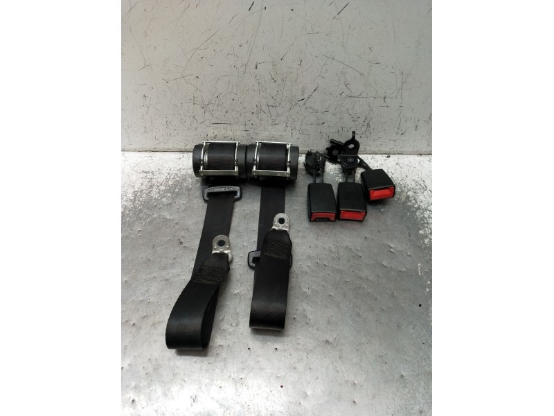 Recambio de juego cinturones trasero para seat altea (5p1) 1.9 tdi referencia OEM IAM  5P 2004
