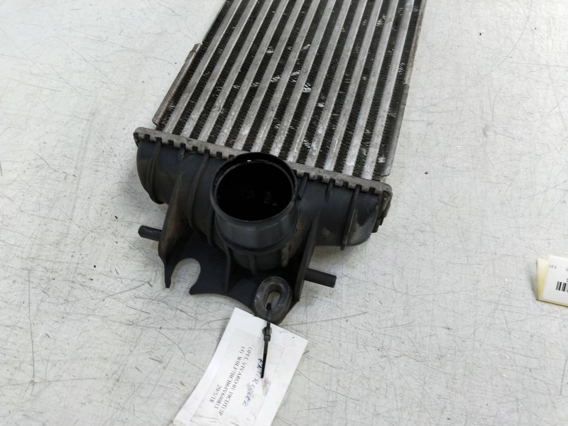Recambio de intercooler para opel vivaro 1.9 cdti cat (f9q-760 / l08) referencia OEM IAM 868926QJ 91166035 
