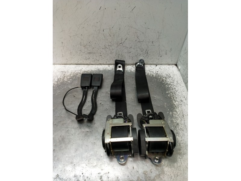 Recambio de juego cinturones delantero para seat altea (5p1) 1.9 tdi referencia OEM IAM  5P 2004