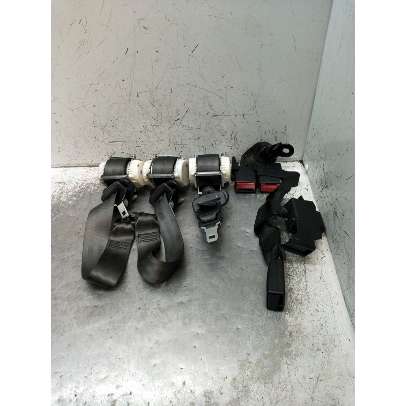 Recambio de juego cinturones trasero para renault clio iii (br0/1, cr0/1) 1.2 16v (br02, br0j, br11, cr02, cr0j, cr11) referenci