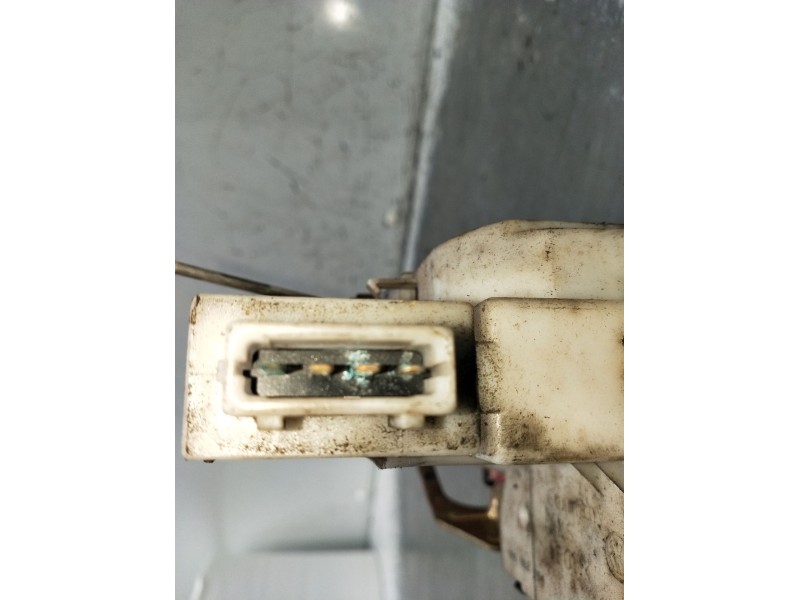 Recambio de motor cierre centralizado delantero derecho para seat ibiza ii (6k1) 1.4 i referencia OEM IAM  3P 1993