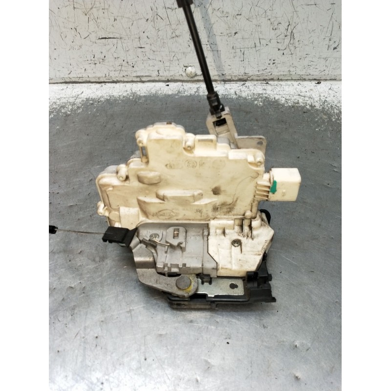 Recambio de motor cierre centralizado trasero derecho para seat altea (5p1) 1.9 tdi referencia OEM IAM  5P 2004