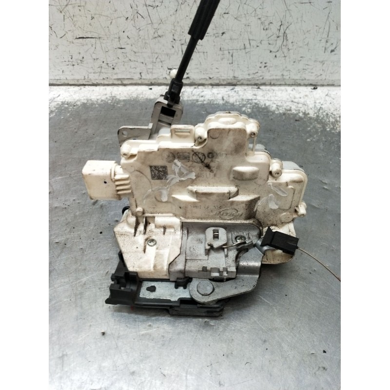 Recambio de motor cierre centralizado delantero izquierdo para seat altea (5p1) 1.9 tdi referencia OEM IAM  5P 2004