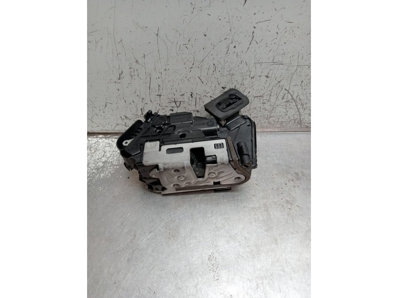 Recambio de motor cierre centralizado delantero derecho para seat leon (kl1, klg) 1.5 tsi referencia OEM IAM B6E5TB837016E 5P A0