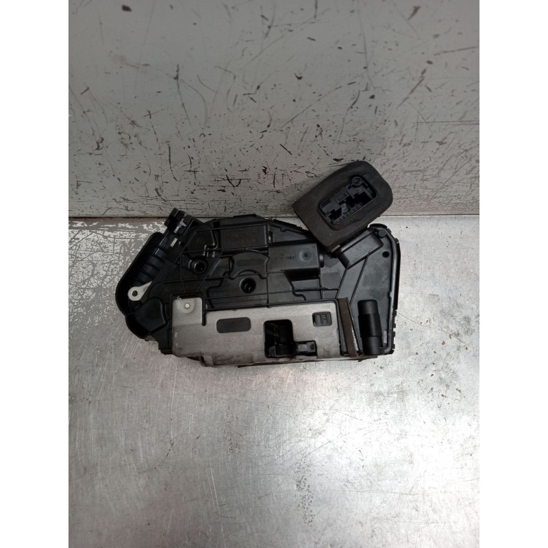 Recambio de motor cierre centralizado delantero derecho para seat leon (kl1, klg) 1.5 tsi referencia OEM IAM B6E5TB837016E 5P A0