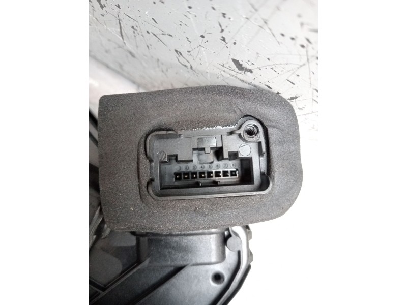 Recambio de motor cierre centralizado delantero derecho para seat leon (kl1, klg) 1.5 tsi referencia OEM IAM B6E5TB837016E 5P A0