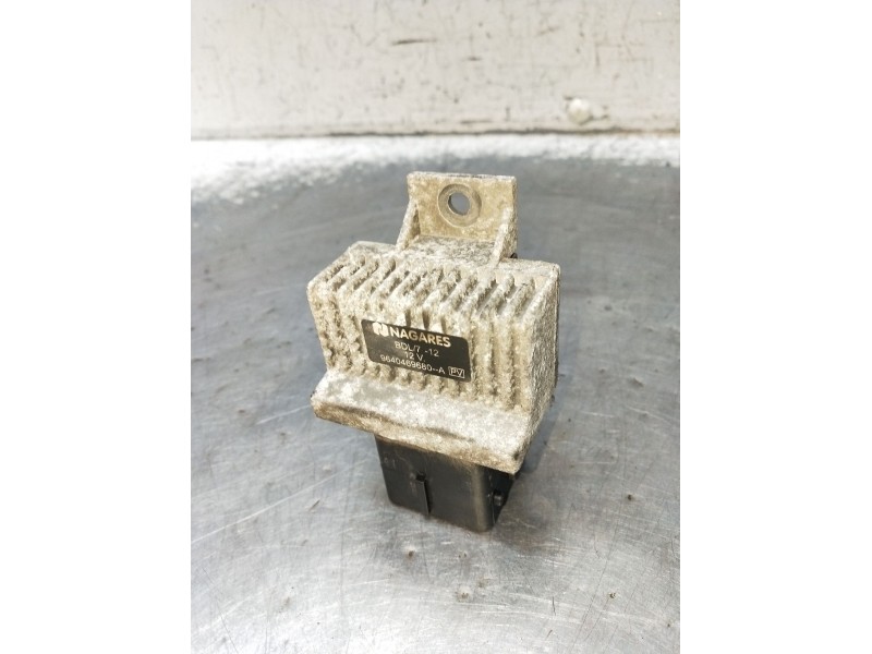 Recambio de caja precalentamiento para renault koleos i (hy_) 2.0 dci (hy0k) referencia OEM IAM 9640469680A  2008