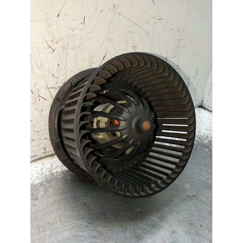 Recambio de motor calefaccion para renault clio iii (br0/1, cr0/1) 1.2 16v (br02, br0j, br11, cr02, cr0j, cr11) referencia OEM I