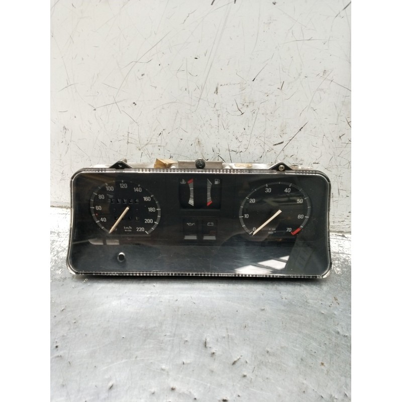 Recambio de cuadro instrumentos para opel ascona c (j82) 2.0 i cat (f11, m11, f68, m68) referencia OEM IAM   1986